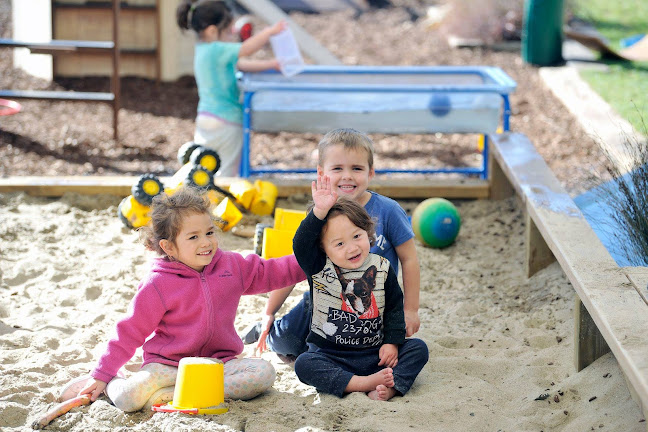 Comments and reviews of The Point Early Learning Centre Gisborne
