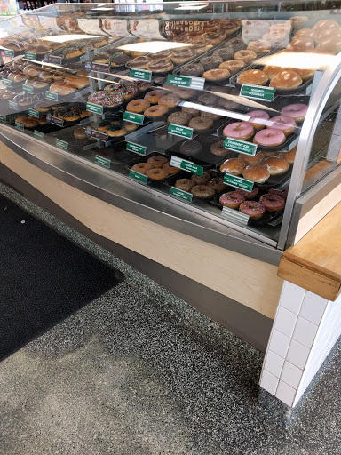 Bakery «Krispy Kreme Doughnuts», reviews and photos, 417 W University Pkwy, Orem, UT 84057, USA