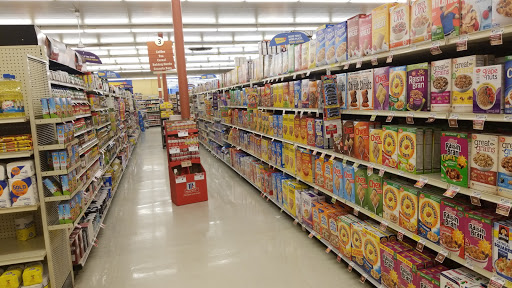 Supermarket «Giant Eagle Supermarket», reviews and photos, 602 E 2nd St, Oil City, PA 16301, USA