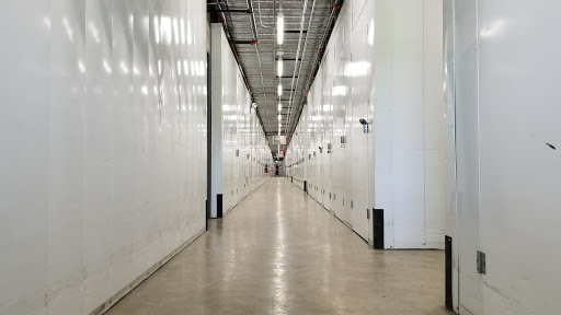 Storage Facility «Extra Space Storage», reviews and photos, 7540 McCormick Blvd, Skokie, IL 60076, USA