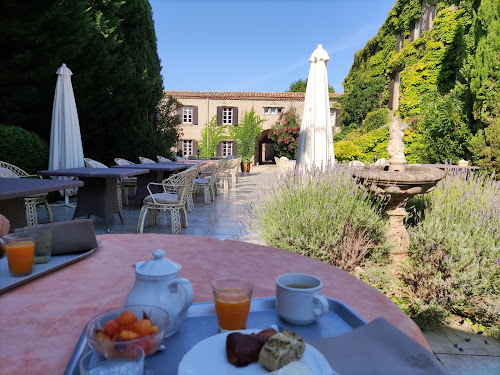 hôtels Logis Hotellerie du Château de Floure Floure