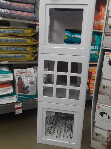 Pet Supply Store «Pet Supplies Plus», reviews and photos, 22124 Ecorse Rd, Taylor, MI 48180, USA