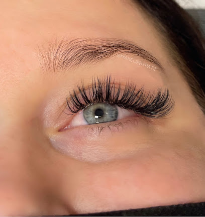 LAZH - Eyelash Extensions and Brow bar