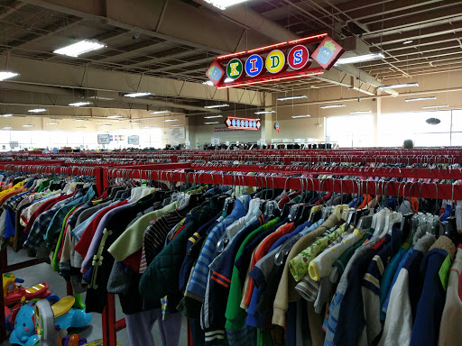 Thrift Store «Red Racks & Dav Thrift Stores», reviews and photos, 2855 S Kansas Expy, Springfield, MO 65807, USA