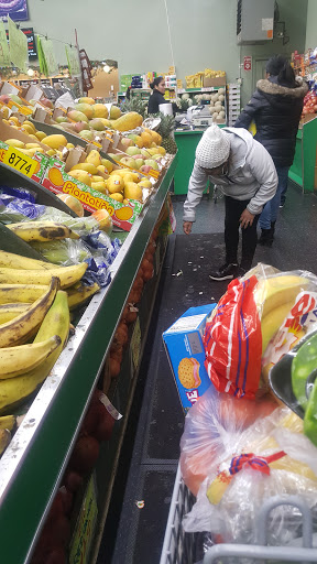 Produce Market «Viva Ranch Fruit Market», reviews and photos, 38 Centre Ave, New Rochelle, NY 10801, USA