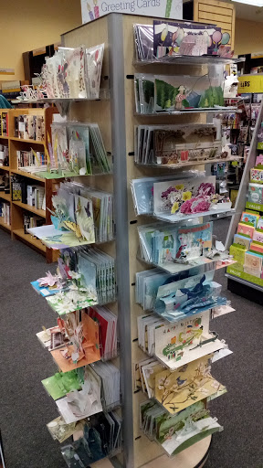 Book Store «Books-A-Million», reviews and photos, 335 Howe Ave, Cuyahoga Falls, OH 44221, USA