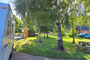Quinney's Bush Camp image