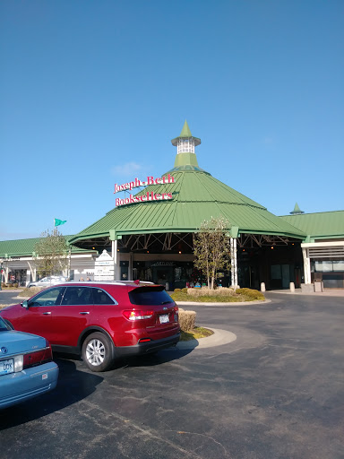 Shopping Mall «The Mall At Lexington Green», reviews and photos, 161 Lexington Green Cir, Lexington, KY 40503, USA