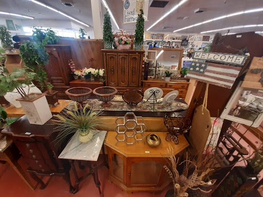 Thrift Store «St. Vincent de Paul Thrift Store & Donation Center, Livermore», reviews and photos