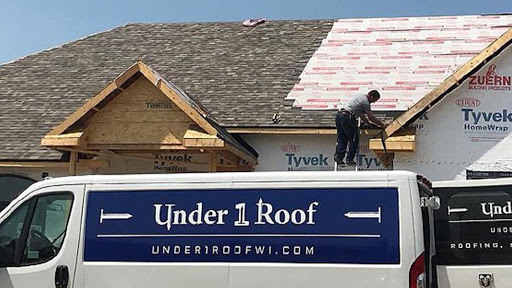 Johnson & Son Roofing & Insltn in Racine, Wisconsin