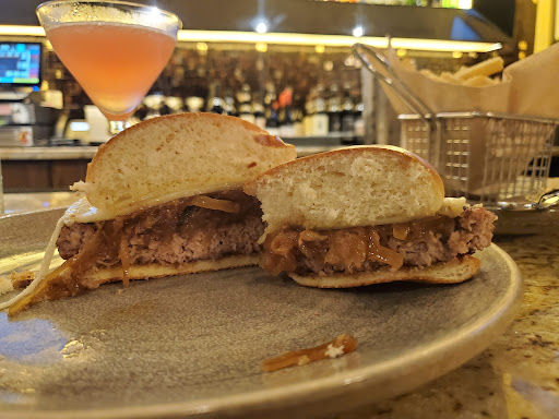 Hotel «Juniper Hotel Cupertino, Curio Collection by Hilton», reviews and photos, 10050 S De Anza Blvd, Cupertino, CA 95014, USA