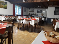 Atmosphère du Restaurant basque Auberge Berriex à Sainte-Engrace - n°12