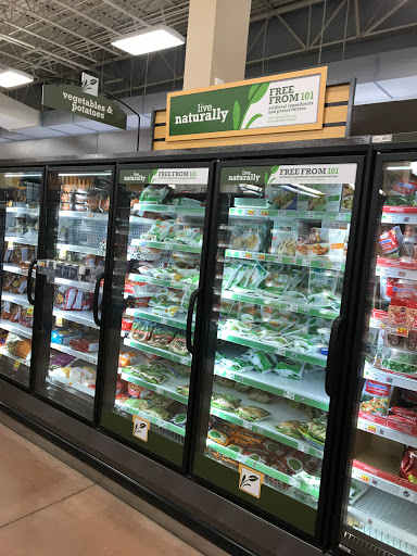 Grocery Store «Kroger», reviews and photos, 108 W Highland Rd, Howell, MI 48843, USA