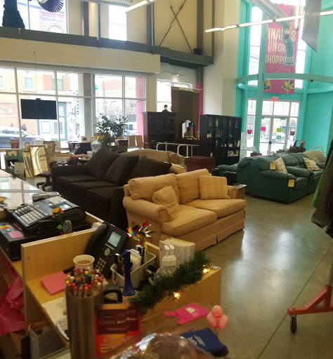 Thrift Store «Out of the Closet - Columbus», reviews and photos, 1230 N High St, Columbus, OH 43201, USA