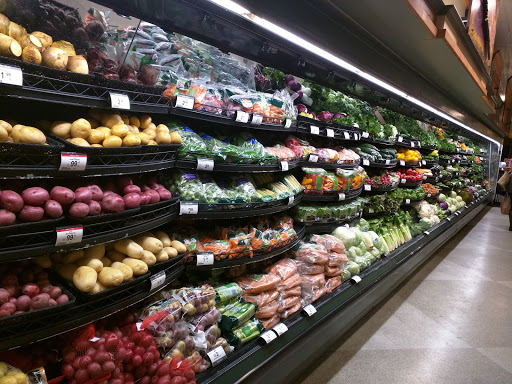 Grocery Store «Quality Food Center», reviews and photos, 15800 Redmond Way, Redmond, WA 98052, USA