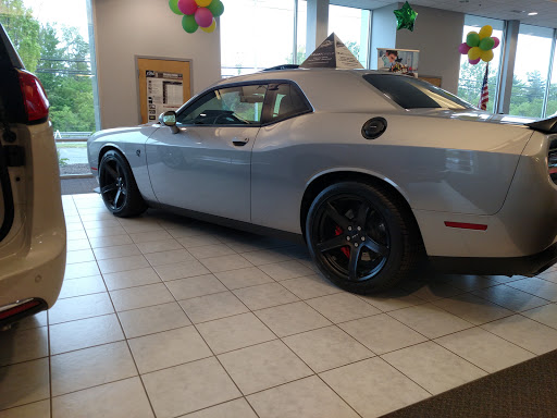 Chrysler Dealer «Northwest Hills Chrysler Jeep Dodge Ram», reviews and photos, 2033 E Main St, Torrington, CT 06790, USA