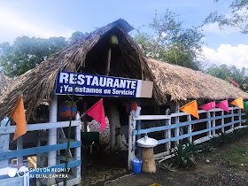 Restaurante "Las Cabañas de Mendoza"
