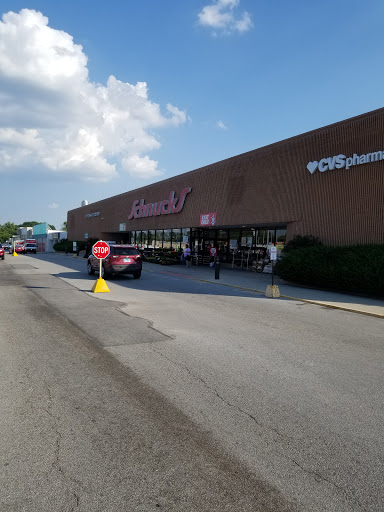Grocery Store «Schnucks», reviews and photos, 2811 Homer Adams Pkwy, Alton, IL 62002, USA