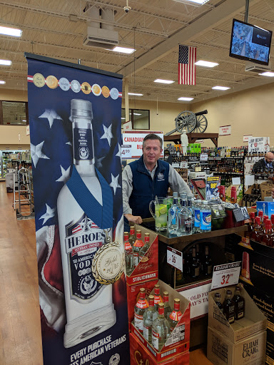 Liquor Store «Old Fort Liquor & Wine», reviews and photos, 144 Cason Ln, Murfreesboro, TN 37128, USA