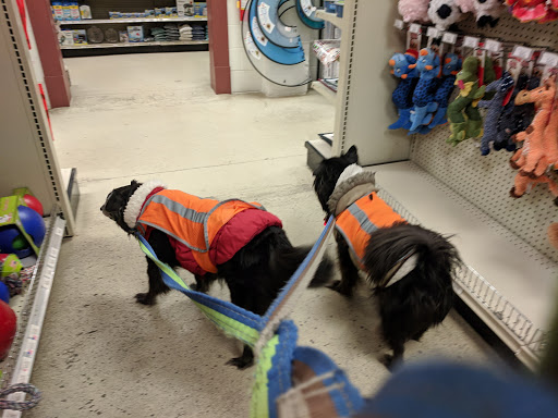 Pet Supply Store «Red Mill Pet Supplies», reviews and photos, 1111 W Chicago Blvd # 120, Tecumseh, MI 49286, USA
