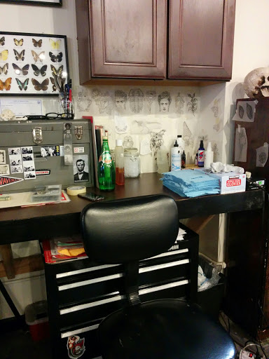 Tattoo Shop «Super Genius Tattoo», reviews and photos, 1419 10th Ave, Seattle, WA 98122, USA