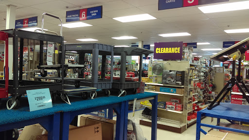 Hardware Store «Harbor Freight Tools», reviews and photos, 6320 Ritchie Hwy #3, Glen Burnie, MD 21061, USA
