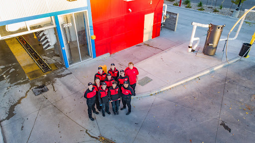 Car Wash «Breeze Thru Car Wash - Main St Longmont», reviews and photos, 2025 Main St, Longmont, CO 80501, USA