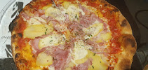 Pizza du Restaurant français Les 2 Zèbres à Le Neubourg - n°2