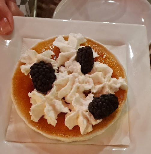 Restaurant «Pisces Rising», reviews and photos, 239 W 4th Ave, Mt Dora, FL 32757, USA