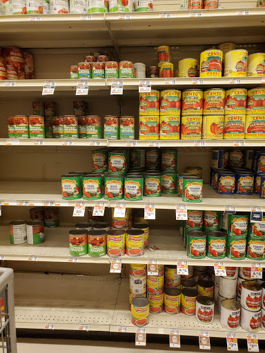 Grocery Store «Giant Food Stores», reviews and photos, 550 Lancaster Ave, St Davids, PA 19087, USA