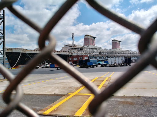 Historical Landmark «SS United States», reviews and photos, Pier 82, Philadelphia, PA 19148, USA