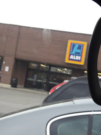 Supermarket «ALDI», reviews and photos, 2000 Harlem Ave, North Riverside, IL 60546, USA