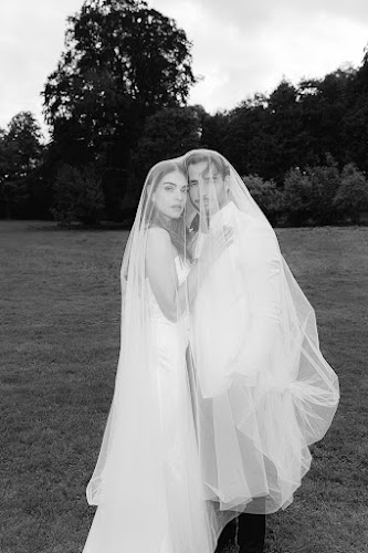 Opinii despre Maison Geraci - Costume, chemise et accessoire sur mesure în Hyères - Tailleur