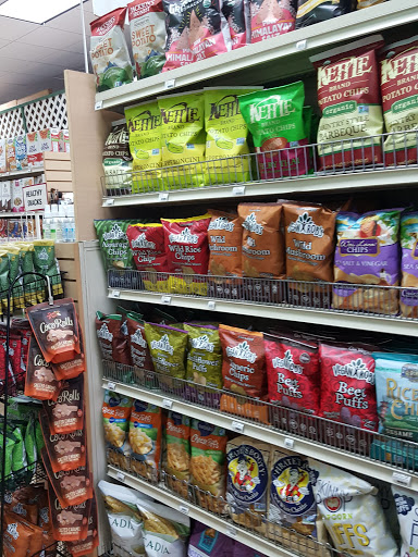 Shopping Mall «Waterside, Marina Del Rey», reviews and photos, 4700 Admiralty Way, Marina Del Rey, CA 90292, USA