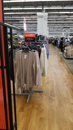 Department Store «Saks OFF 5TH», reviews and photos, 260 Shrewsbury Plaza, Shrewsbury, NJ 07702, USA