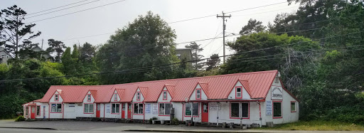 Beauty Salon «Serendipity beauty salon», reviews and photos, 553 NW U.S. 101, Lincoln City, OR 97367, USA