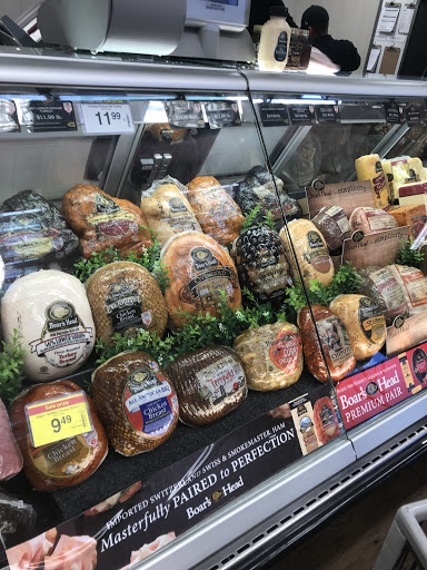 Grocery Store «Ralphs Fresh Fare», reviews and photos, 21909 Ventura Blvd, Woodland Hills, CA 91364, USA