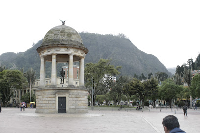Estatua De Simón Bolivar