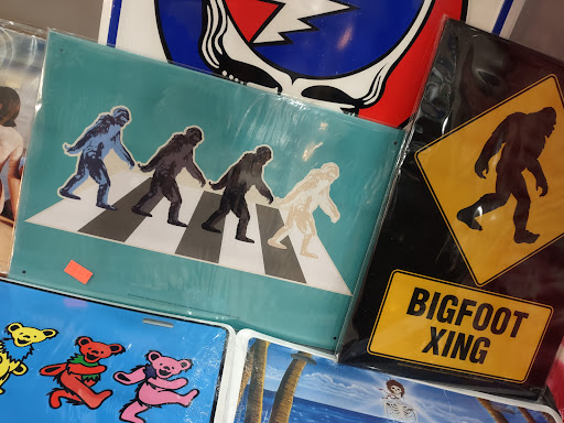 Tobacco Shop «One Love Tobacco & Gifts», reviews and photos, 7116 Gulf Blvd, St Pete Beach, FL 33706, USA