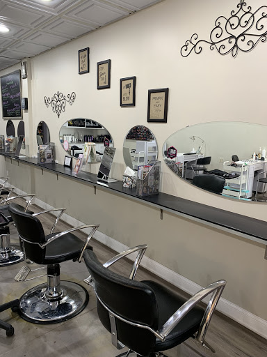 Hair Salon «Illusions Hair Salon & Day Spa», reviews and photos, 3475 U.S. 9, Freehold, NJ 07728, USA