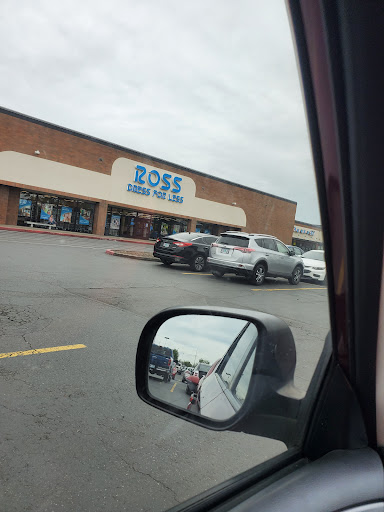 Clothing Store «Ross Dress for Less», reviews and photos, 2325 Lancaster Dr NE, Salem, OR 97305, USA
