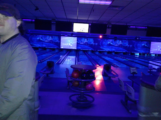 Bowling Alley «East Providence Lanes», reviews and photos, 80 Newport Ave, Rumford, RI 02916, USA