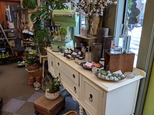 Florist «Thistle Floral & Home», reviews and photos, 25960 Central Ave NE, Kingston, WA 98346, USA