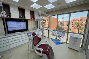 Centre Dentaire Plaza Docteur Nadour Aicha image