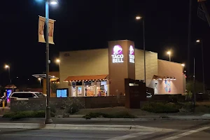 Taco Bell image