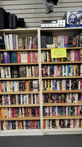 Video Game Store «Turnabout Inc», reviews and photos, 93 Center St, Garwood, NJ 07027, USA