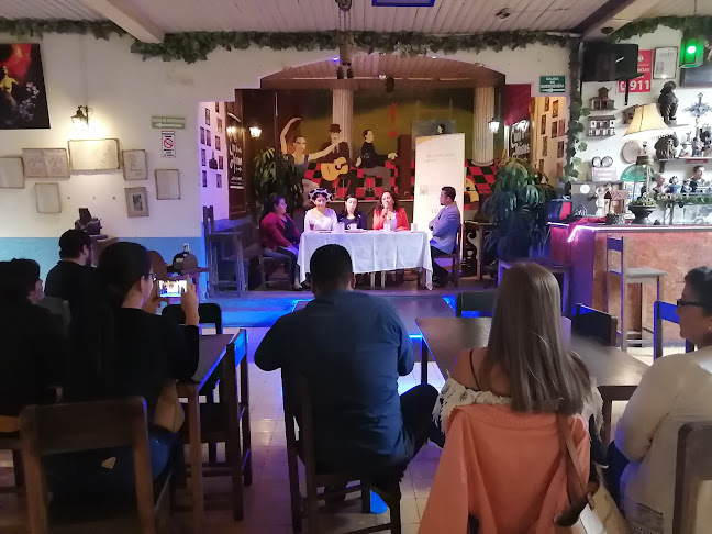 "Cuna de Artistas" Restaurante café bar cultural