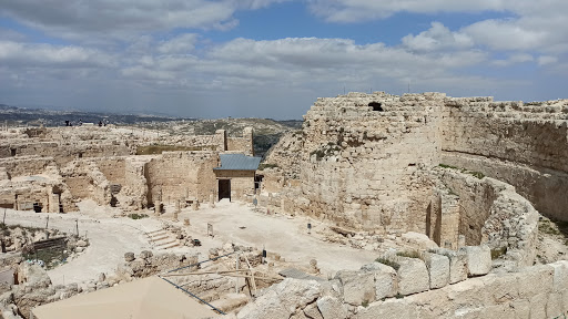 Official language schools in Jerusalem