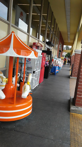 Grocery Store «Northgate Gonzalez Markets», reviews and photos, 2120 Pacific Ave, Long Beach, CA 90806, USA