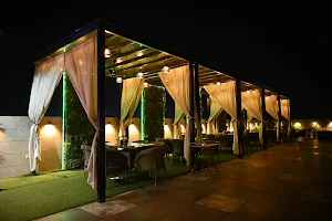Hotel Pradeep Star Inn - Hotels | Banquet Hall | Best Hotel in Gorakhpur image
